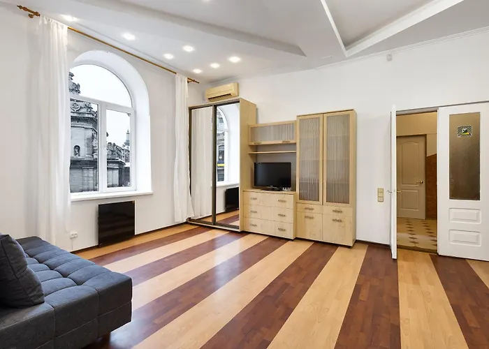 на площі соборній, 17 Daire